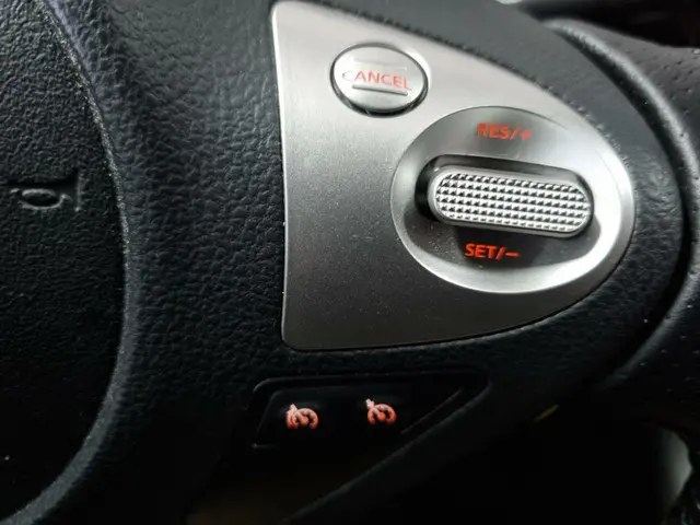 Nissan Juke 1.6 Acenta automaat 2015 Benzine 31