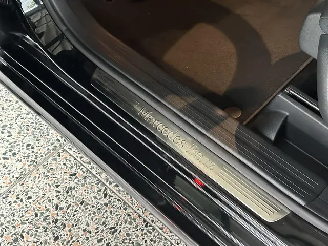 Mercedes-Benz B-Klasse 180 AMG-Pakket 2017 Benzine 8