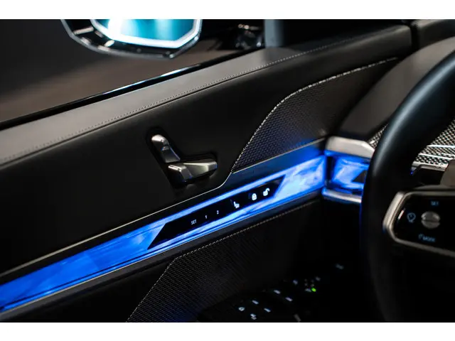 BMW 7 Serie 740d xDrive 2023 Diesel 58