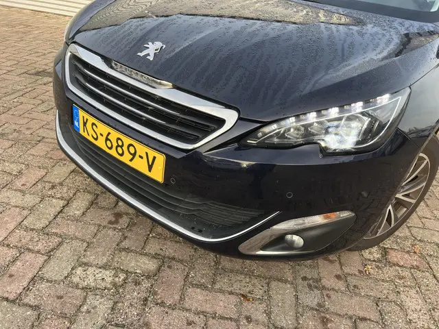 Peugeot 308 SW 1.2 PureTech Allure 2016 Benzine 16