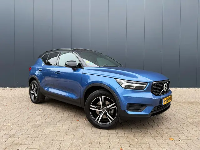 Volvo XC40 2.0 D4 AWD R-Design Pano / trekhaak 2020 Diesel 9
