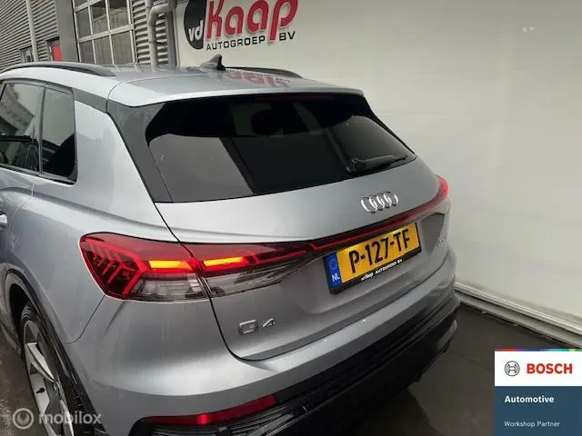 Audi Q4 e-tron 40 S edition 77 kWh 2021 Elektrisch 3