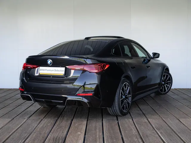 BMW i4 eDrive35 2025 Elektrisch 2