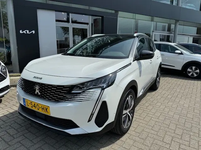 Peugeot 3008 1.2 PureTech Allure Pack 2021 Benzine