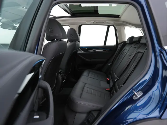 BMW iX3 Executive 80 kWh [ 3-Fase ] 2021 Elektrisch 9