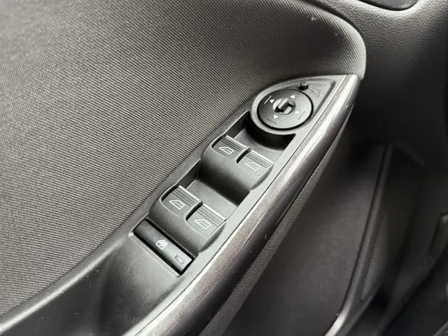 Ford Focus Wagon 1.0 Titanium | 2017 | 2017 Benzine 23