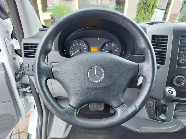 Mercedes-Benz Sprinter 313 CDI L2H2 2015 Diesel 15