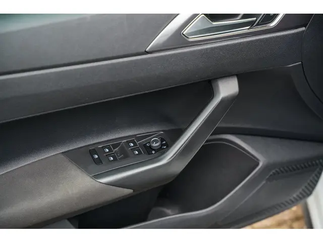 Volkswagen Polo 2.0 TSI GTI 2022 Benzine 14
