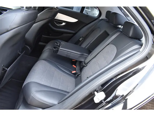 Mercedes-Benz C-Klasse 220 CDI Ambition 2014 Diesel 9