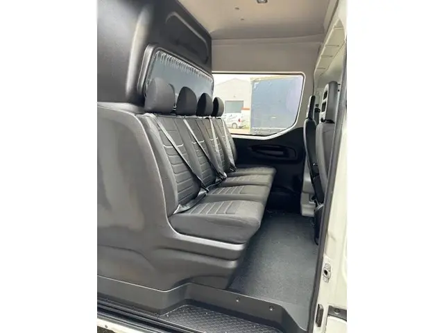Iveco Daily 35S16V A8 Dubbele cabine Euro 6 2024 Diesel 10
