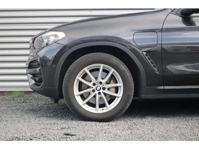 BMW X3 xDrive30e 2020 Hybride Benzine 36