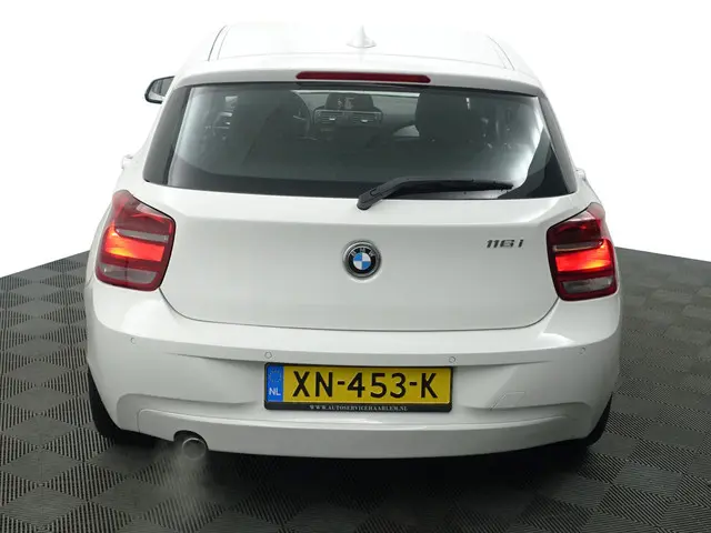 BMW 1 Serie 116i Business- 2012 Benzine 27