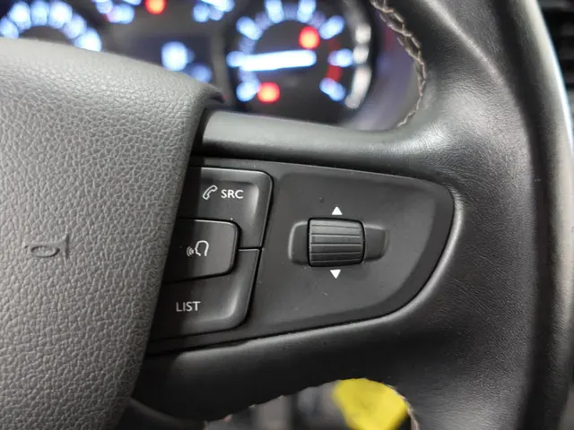 Opel Vivaro 1.5 CDTI L3H1 Edition 2022 Diesel 14