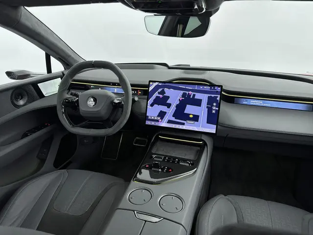 Lotus Emeya R 102kWh/919pk 2024 Elektrisch 10