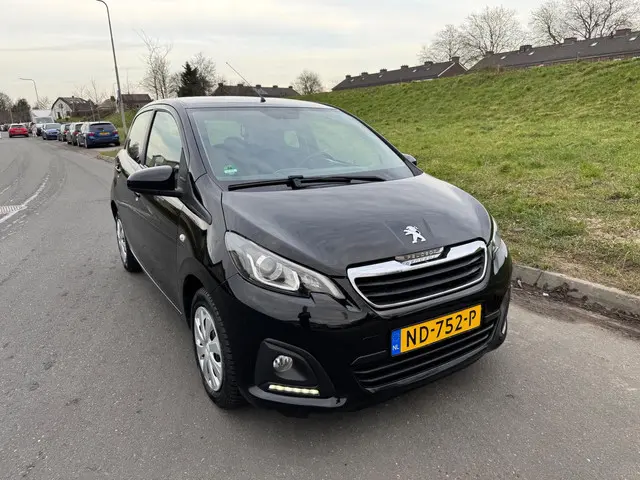Peugeot 108 1.0 e-VTi Active 2016 Benzine 7