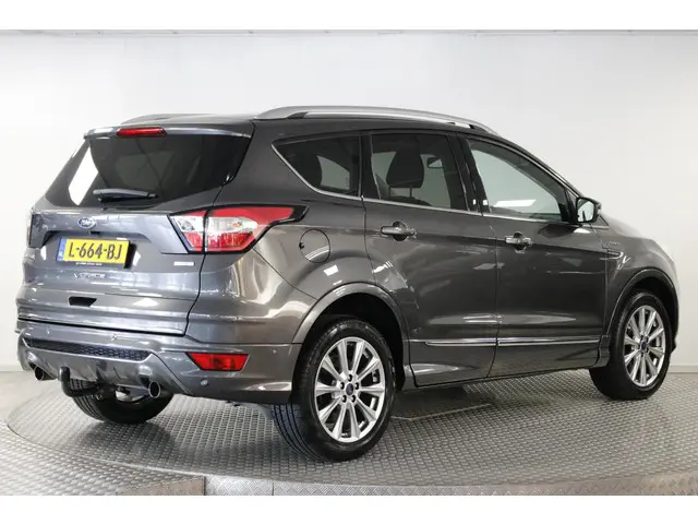Ford Kuga 1.5 Ecoboost Vignale 4WD 182 PK. 2017 Benzine 2