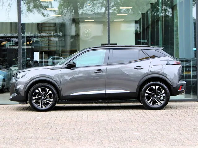 Peugeot 2008 1.2 PureTech Allure Pack 2023 Benzine 11