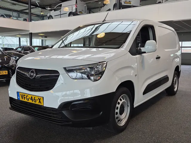 Opel Combo 1.5D L2H1 Edition 2020 Diesel 30