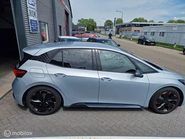 CUPRA Born Adrenaline One 62 kWh 2022 Elektrisch 5