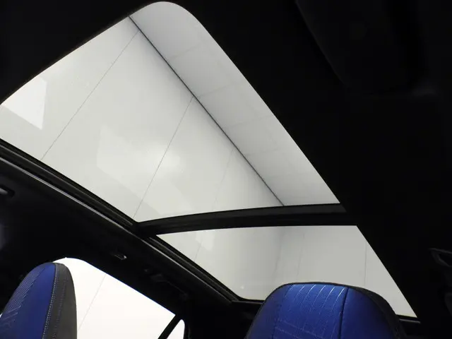 Lynk & Co 01 1.5 PHEV BlackLine 2023 Hybride Benzine 23