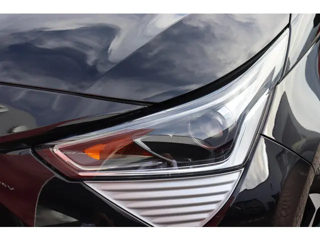 Toyota Aygo 1.0 VVT-i x-cite 2020 Benzine 26