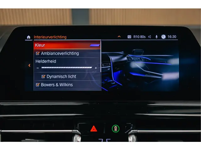 BMW 8 Serie M850i xDrive High Executive 2019 Benzine 38