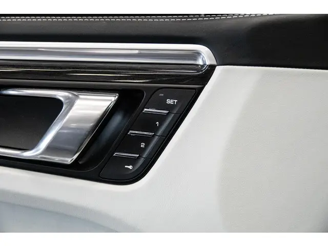 Porsche Macan 2.9 GTS 2022 Benzine 32