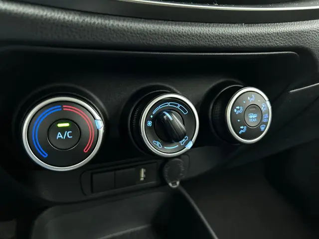 Toyota Aygo X 1.0 VVT-i MT Play 2023 Benzine 16