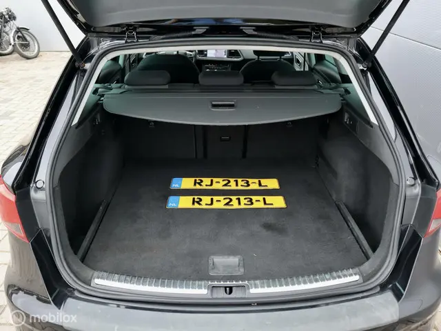 SEAT Leon ST 1.0 clima cruise CarPlay 2018 Benzine 16