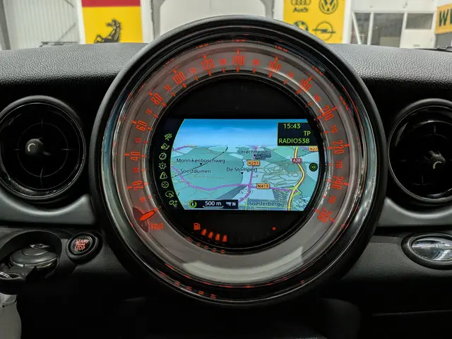 MINI One Mini 1.6 Holland Street 2013 Benzine 14