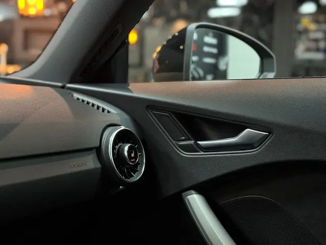 Audi TT 40 TFSI|S-LINE|COMPETITION|AUT|NAV 2019 Benzine 19