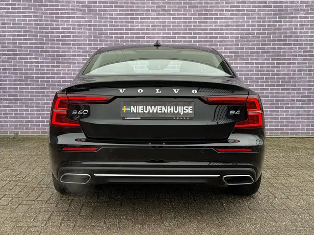 Volvo S60 2.0 B4 Inscription 2021 Benzine 14