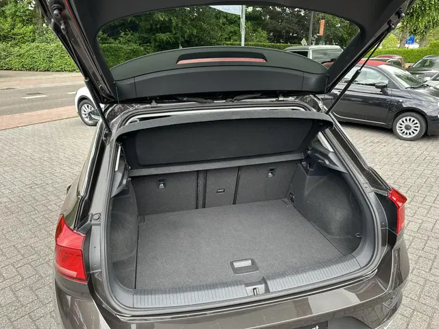 Volkswagen T-Roc 1.0 TSI Style 2018 Benzine 29