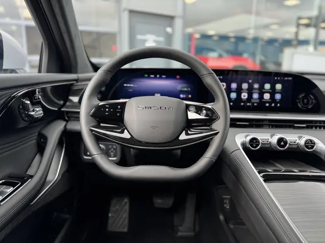 Omoda 9 SHS 1.5T-GDi SHS-P Premium 2026 Hybride Benzine 14