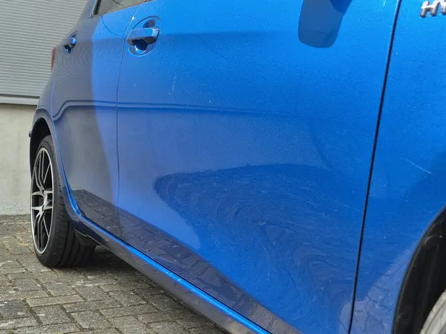Toyota Yaris 1.5 Hybrid Trend 2017 Hybride Benzine 14