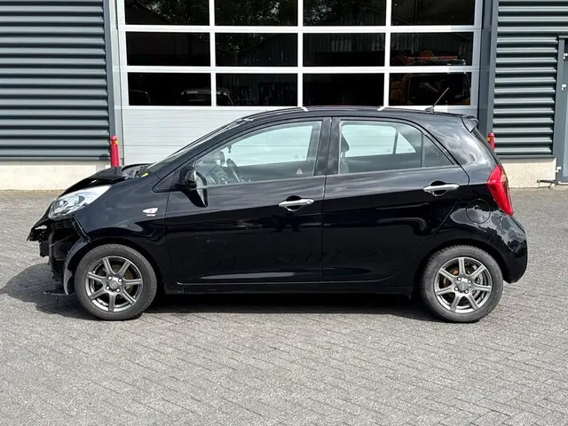 Kia Picanto 1.0 CVVT DynmicLine, Clima, LED 2016 Benzine 2