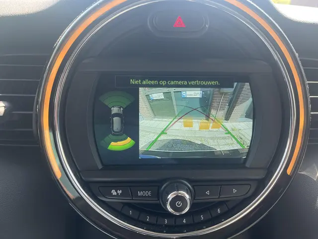 MINI One Mini 1.5 Chili 2019 Benzine 12