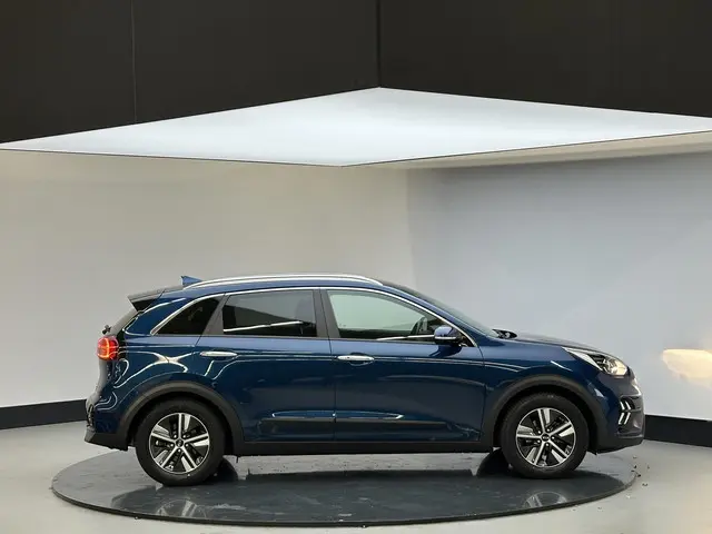 Kia Niro 1.6 GDi Hybrid DynamicLine 2020 Hybride Benzine 24