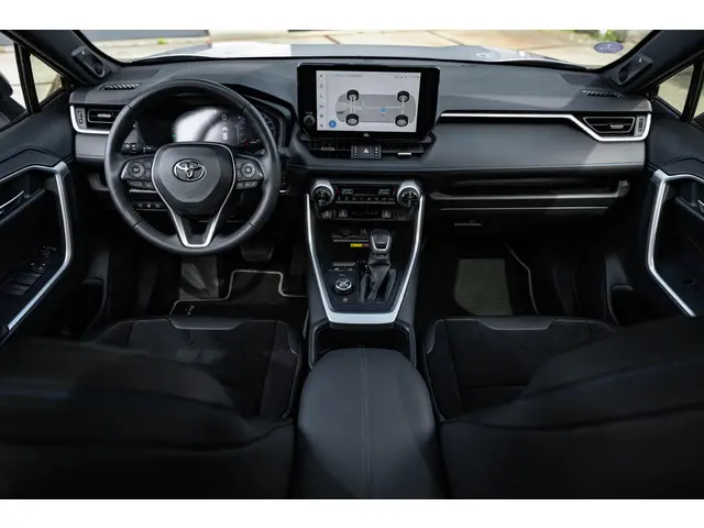Toyota RAV4 2.5 HEV AWD Bi-Tone 2023 Hybride Benzine 32