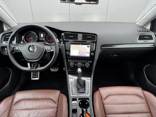 Volkswagen Golf 1.4 TSI DSG ACT Highline 2014 Benzine 6