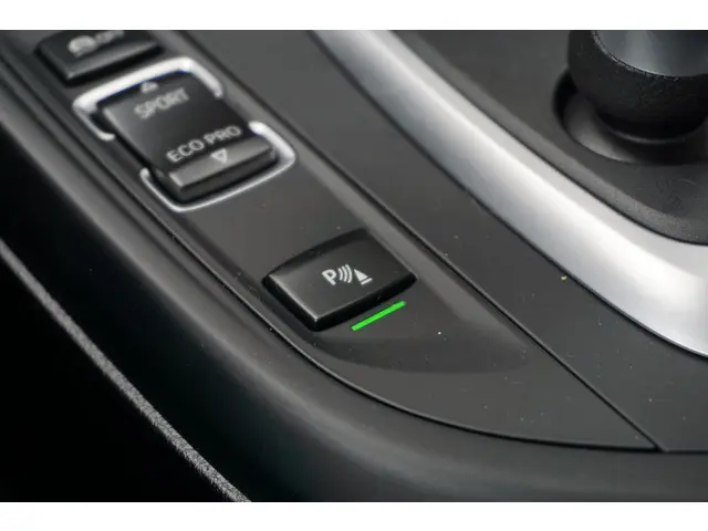 BMW 1 Serie 118i 2019 Benzine 15