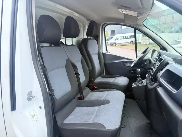Opel Vivaro 1.6 CDTI L2H1 Edition 2015 Diesel 15