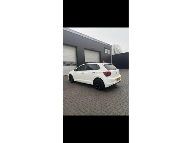 Volkswagen Polo 1.0 MPI Comfortline 2018 Benzine 7