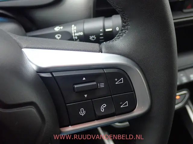 Jeep Avenger Altitude 54kWh 2024 Elektrisch 25