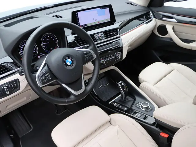 BMW X1 xDrive20i 2020 Benzine 11