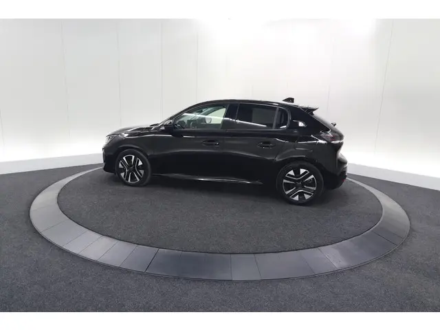 Peugeot 208 PureTech 100 Allure 2024 Benzine 65