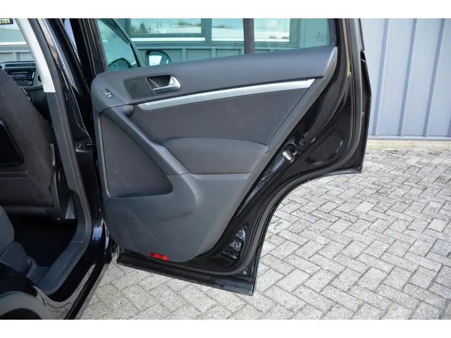 Volkswagen Tiguan 1.4 TSI Sport&Style 2014 Benzine 41