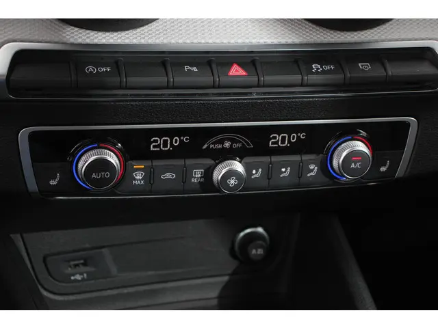 Audi Q2 35 TFSI 150pk S-tronic Prestige 2021 Benzine 21