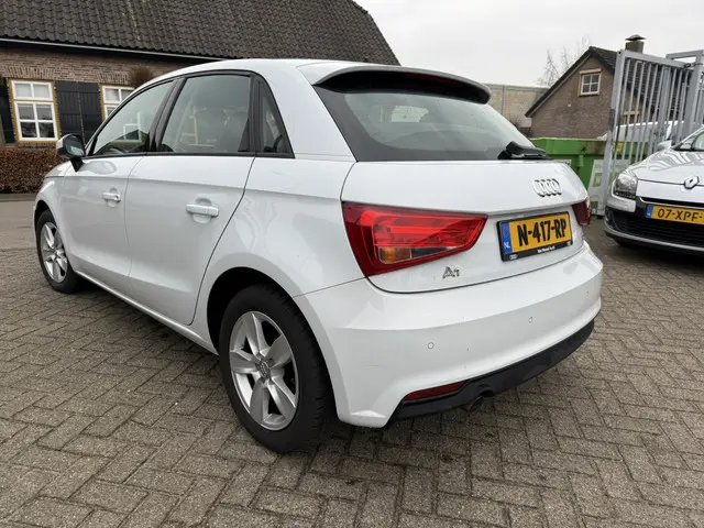 Audi A1 Sportback 1.4 TDI PRO LINE 2018 Diesel 5