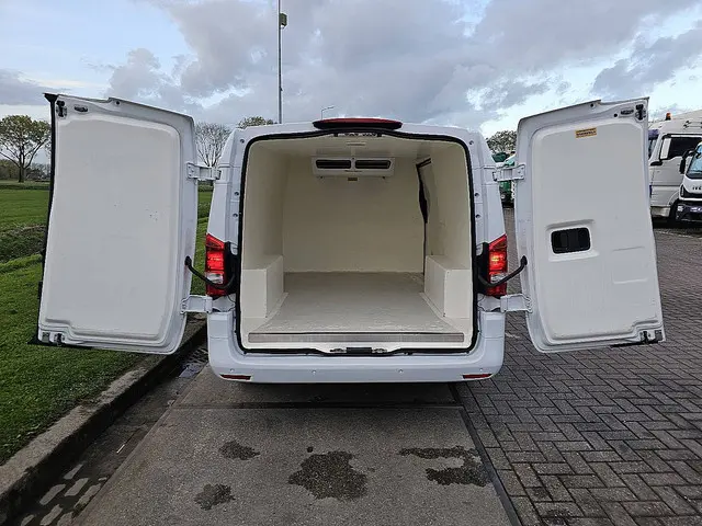 Mercedes-Benz Vito 109 2018 Diesel